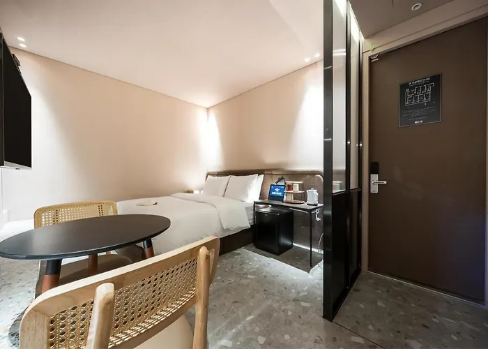 Hotel 부산 대연동 뮤트호텔 Busan